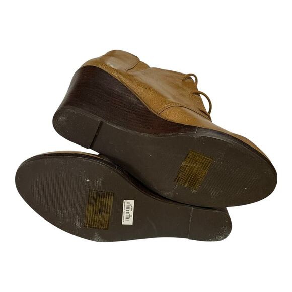 Torrid Tan Wedge Booties Women's Size 11 Faux Leather Lace-up Chunky Heel - Picture 7 of 7